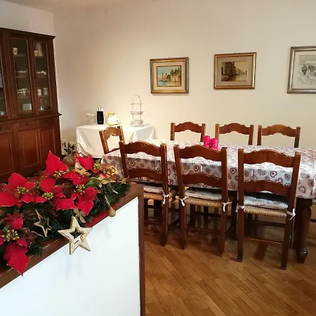 A Casa Di Lilli Maison d'hôtes Vérone